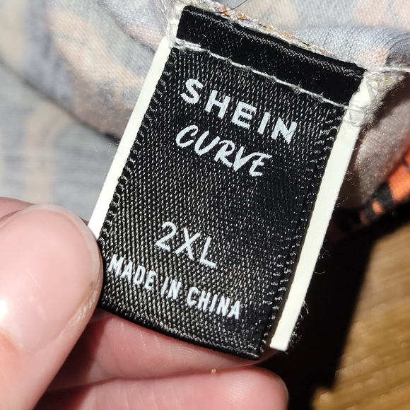 SHEIN Curve Jack-O-Lantern Tee - Picture 2 of 2